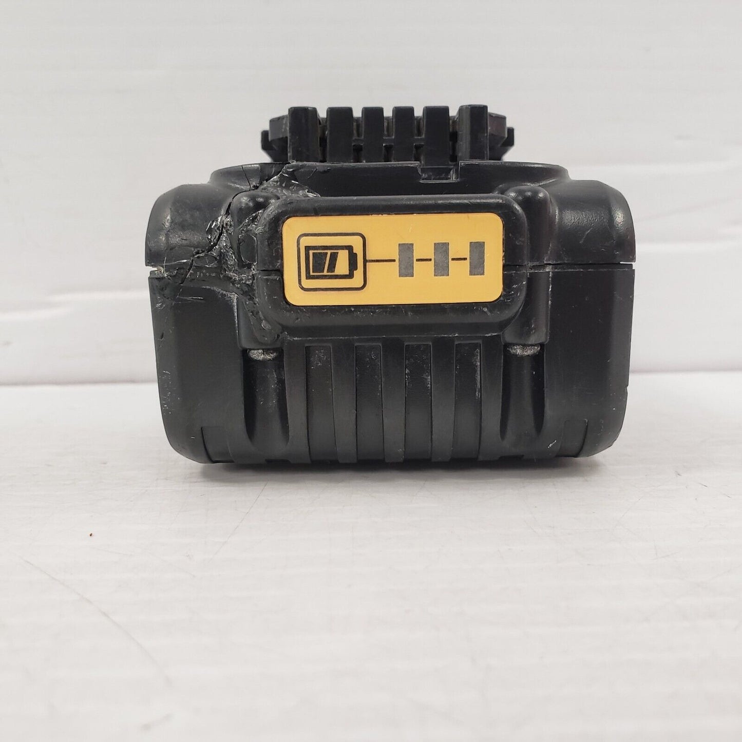 (53511-13) No Name DCB205 Battery-5.0Ah