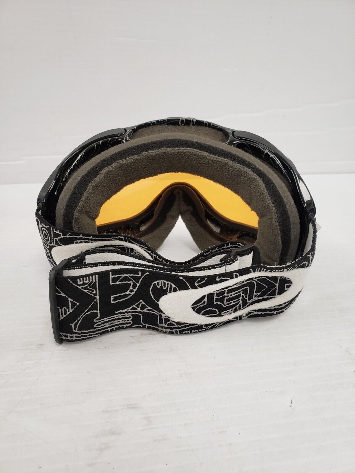 (45221-1) Oakley Snowboard Goggles