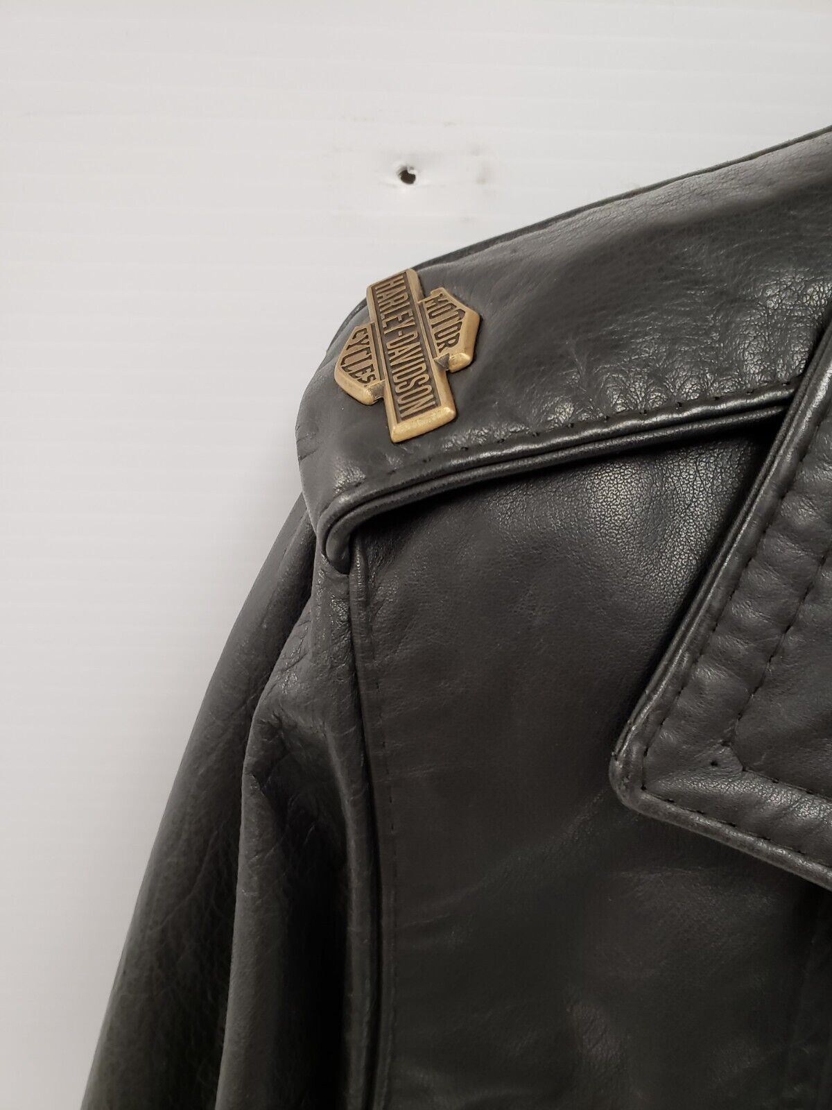 (38990-1) Harley Davidson Leather Jacket -Size Small