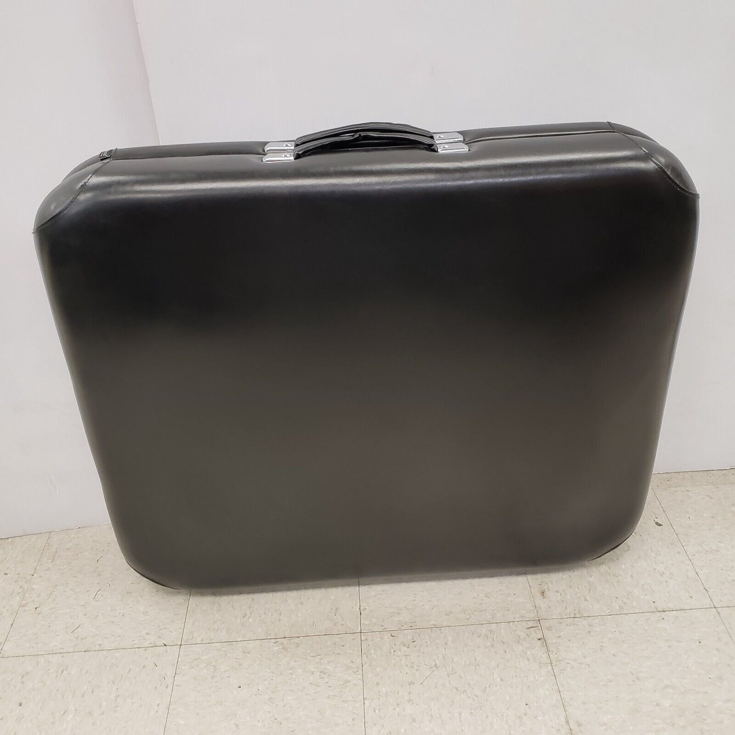 (54748-1) Master Massage Table