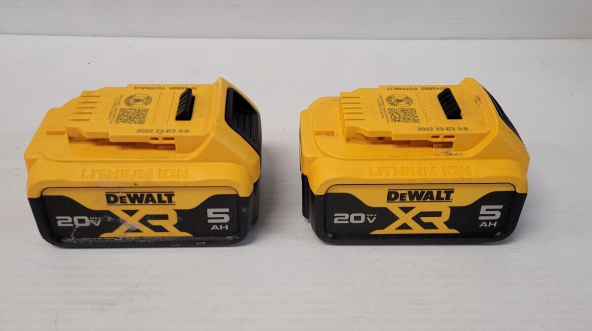 (N78419-1) DeWalt DCF797 1/4" Drill