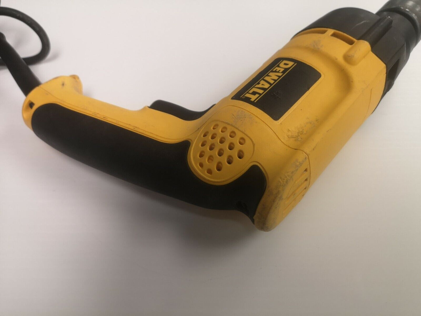 (NI-10133) Dewalt Corded Drill