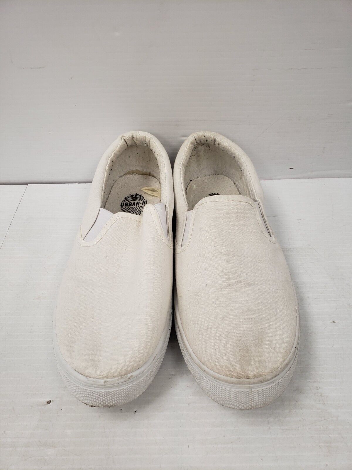 (22561-2) Urban ID White Flats - Size 9