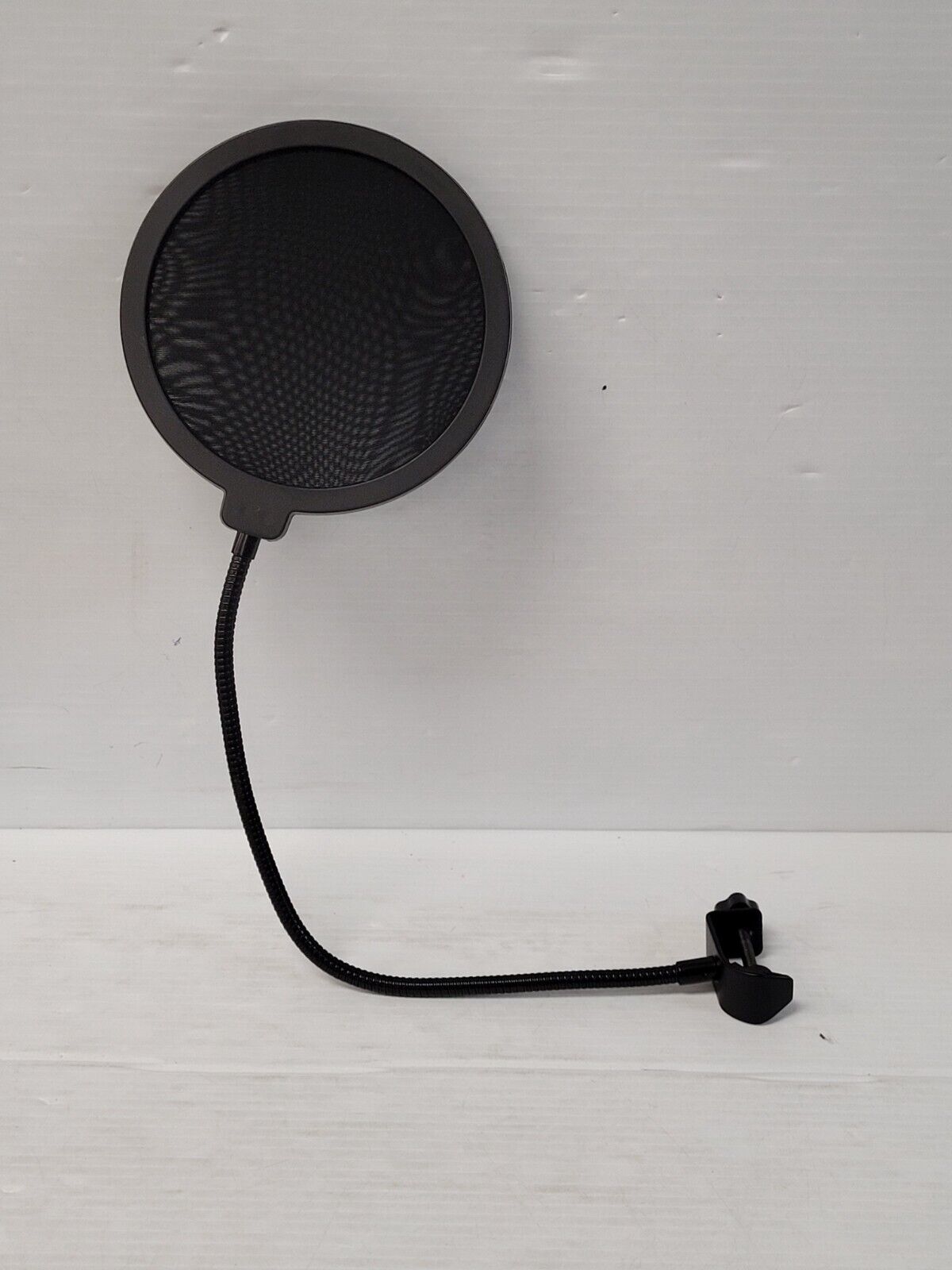 (N80083-4) No Name Microphone