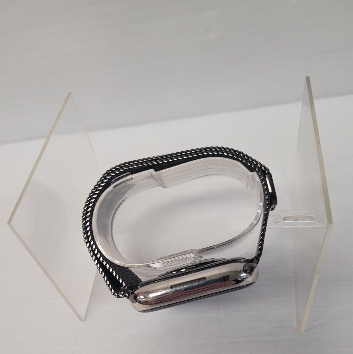 (N78217-1) Apple A2477 Smartwatch