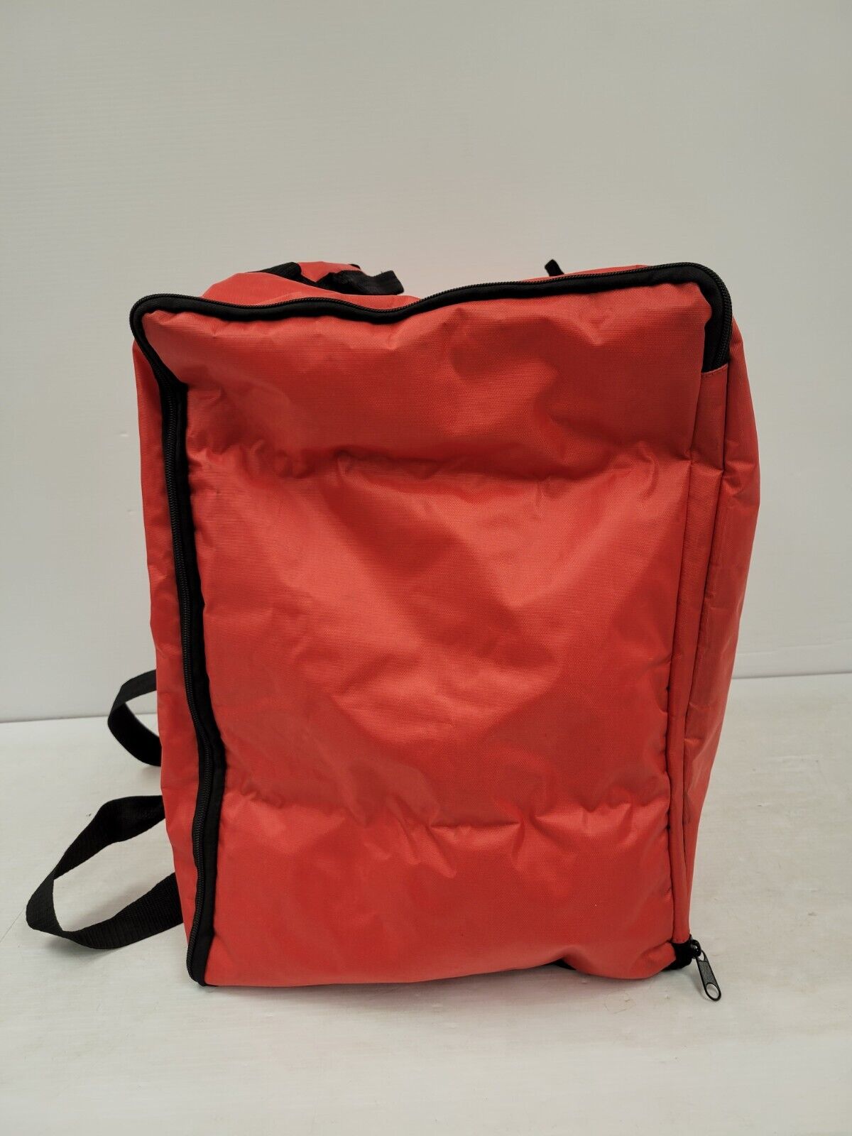 (54527-3C) Rubber Maid Food Delivery Bags