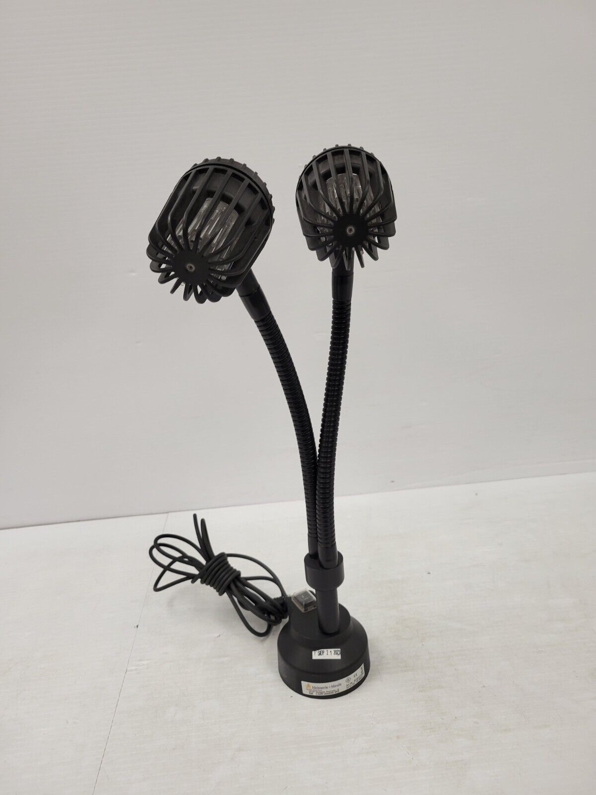 (I-33729) Heimerle + Meule 81012150 Paint On Metal Curing