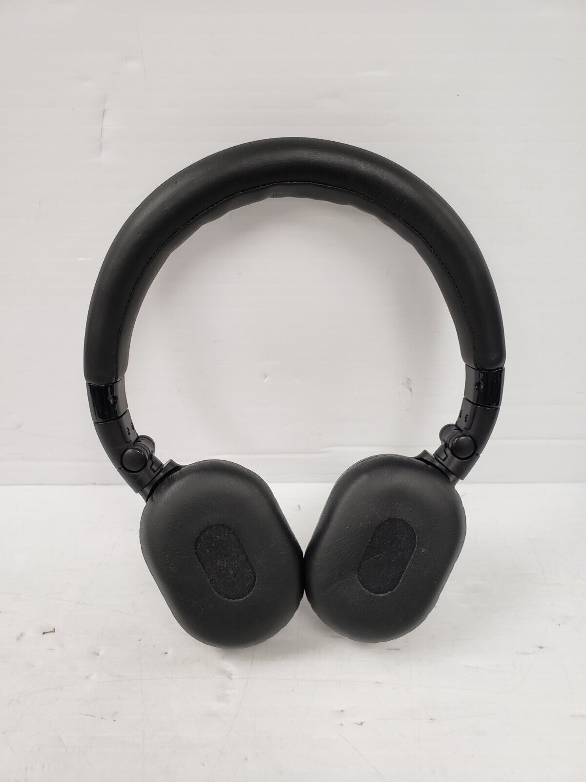 (I-36113) Sony MDR-NC200D Headphones