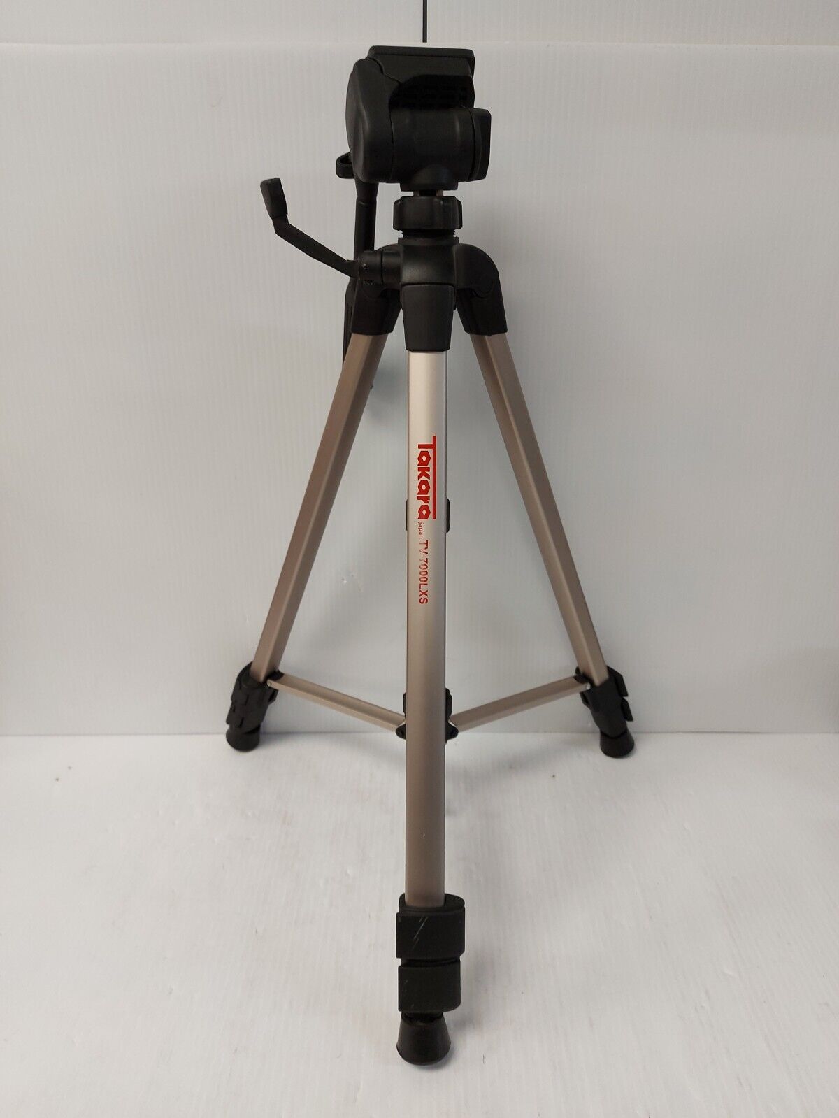 (NI-21861) Takara TV-7000LXS Tripod