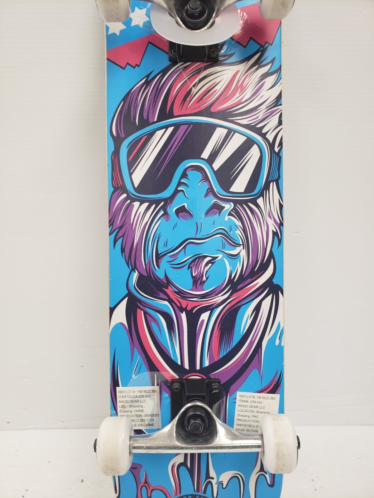 (I-35854) Madd Gear "G-Rilla" Skate Board