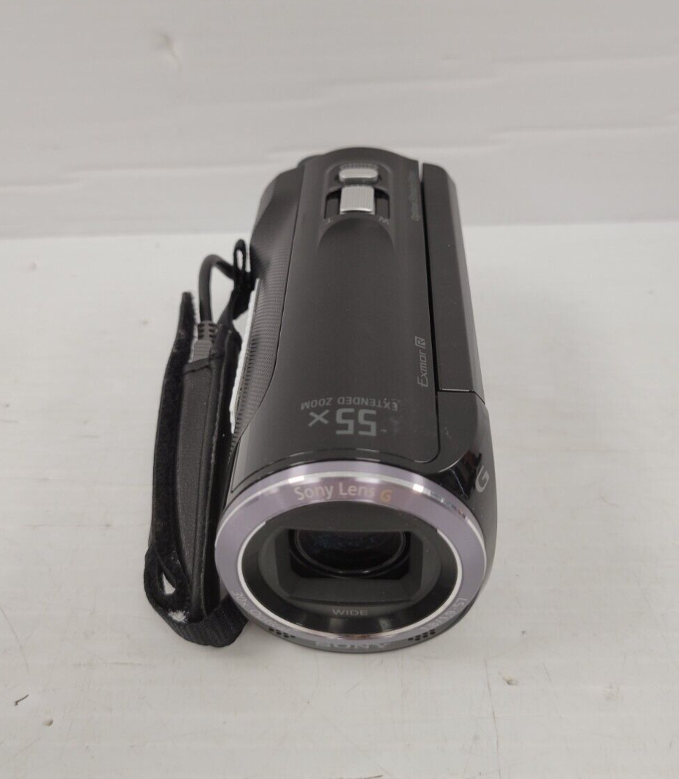 (67511-1) Sony HDRCX 320 Camcorder