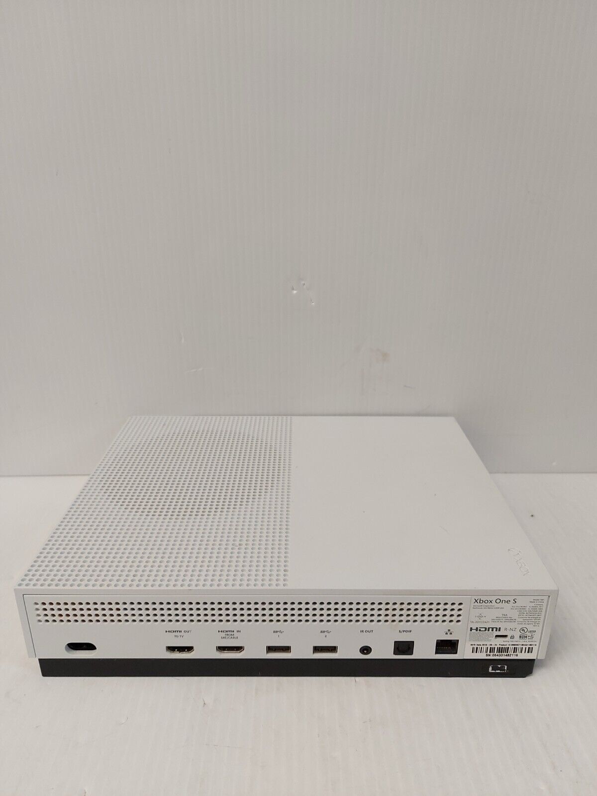 (N84689-1) Microsoft 1681 Xbox One S 1T