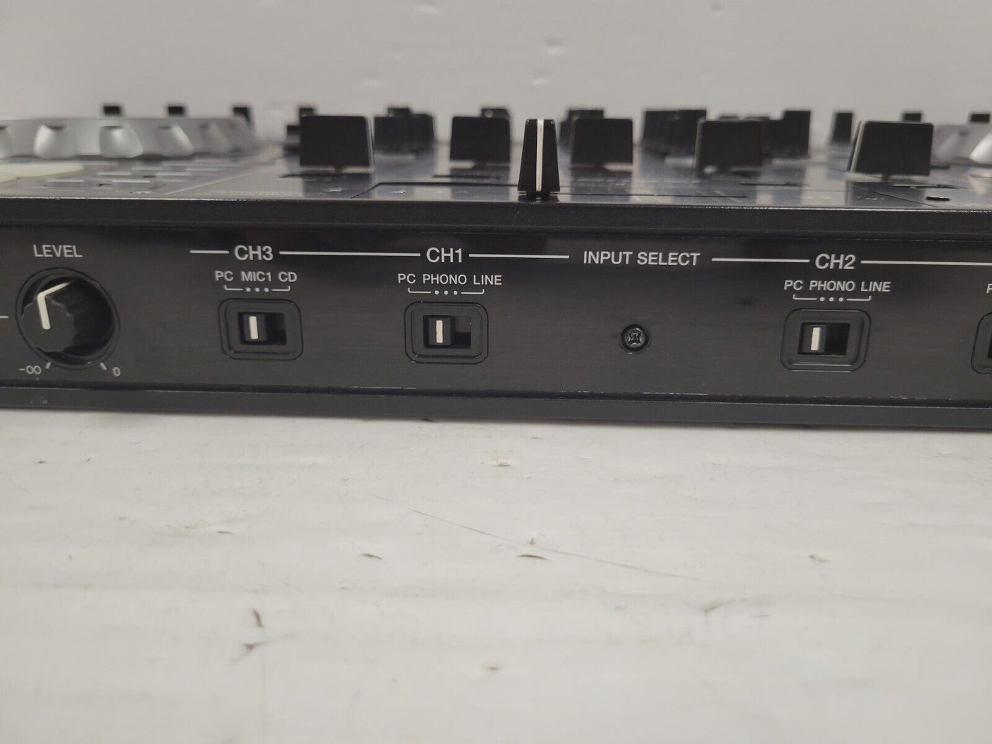 (61894-1) Pioneer DDJSX2 DJ Mixer