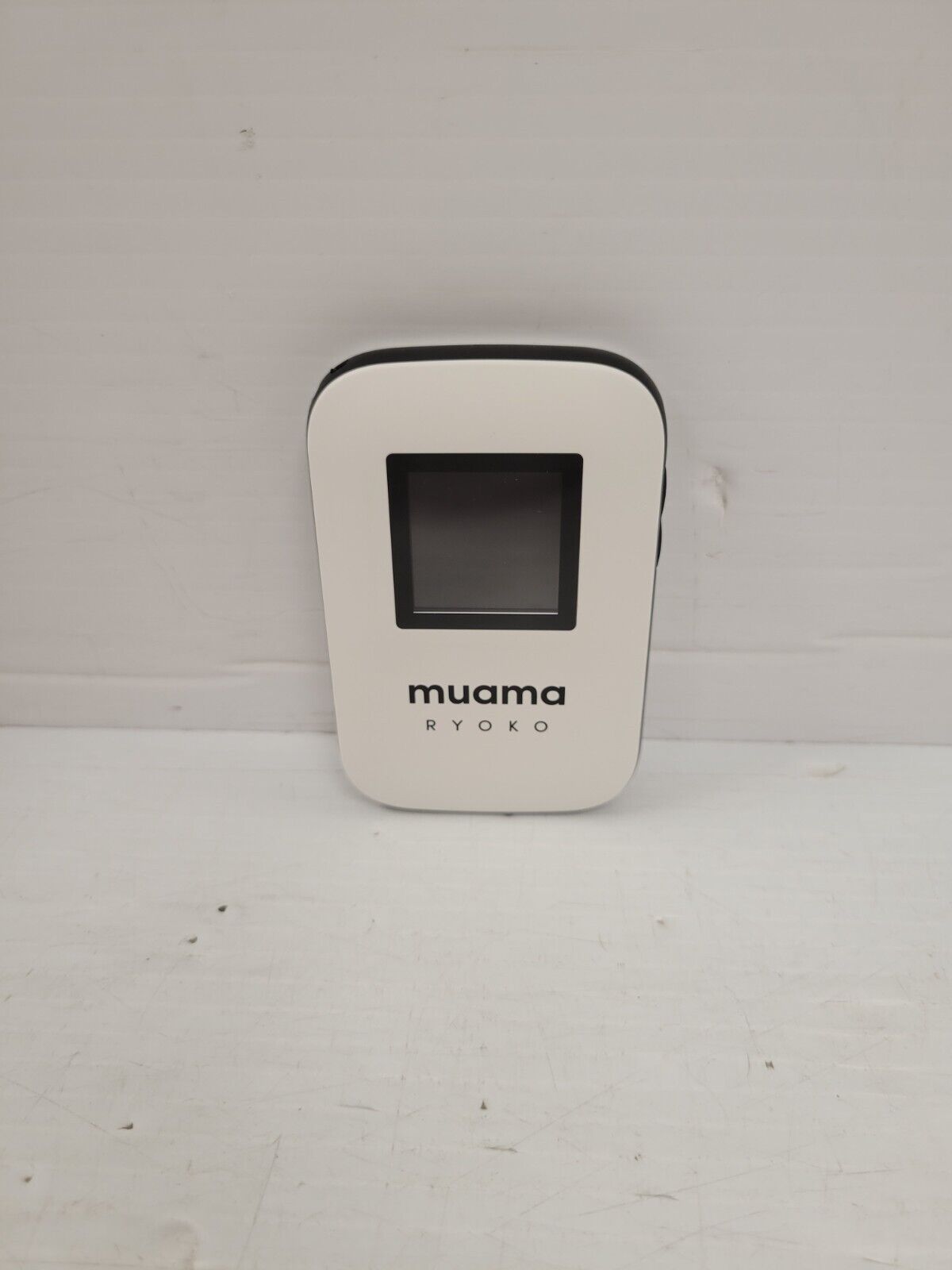 (67747-1) Muama Portable Wifi