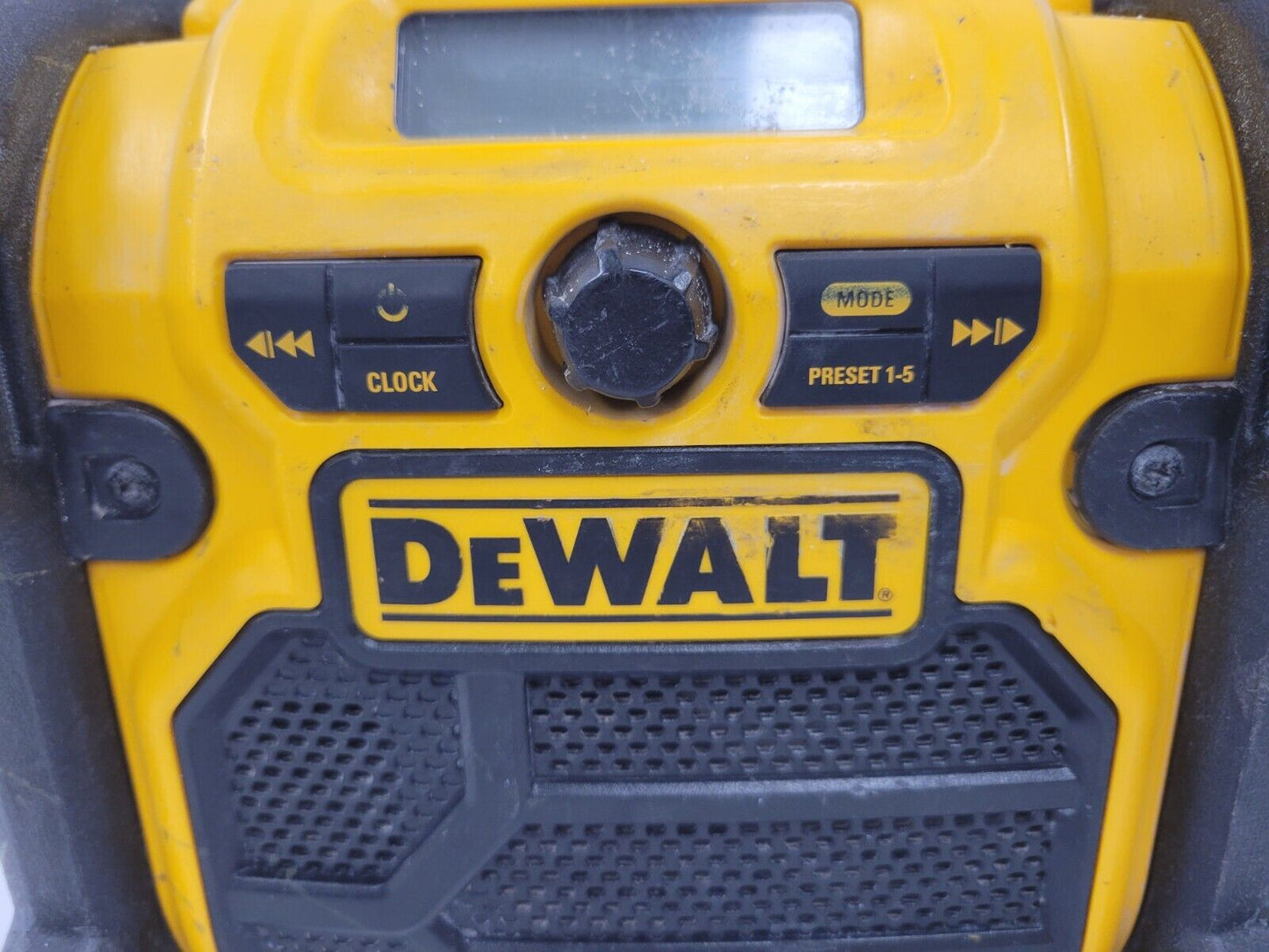 (58154-2) Dewalt DCR018 Work Radio