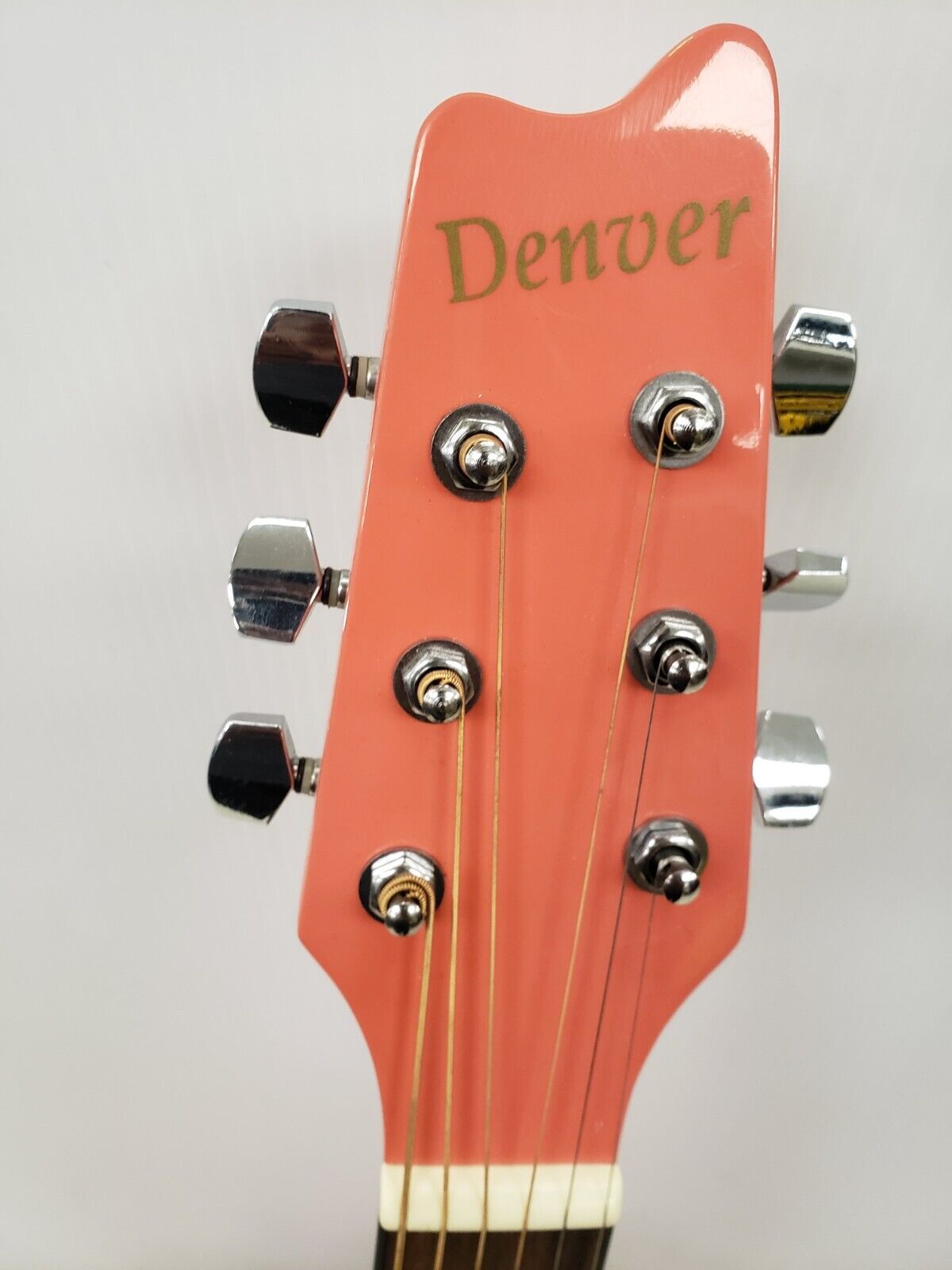 (61018-1) Denver DF 445-PNK Guitar