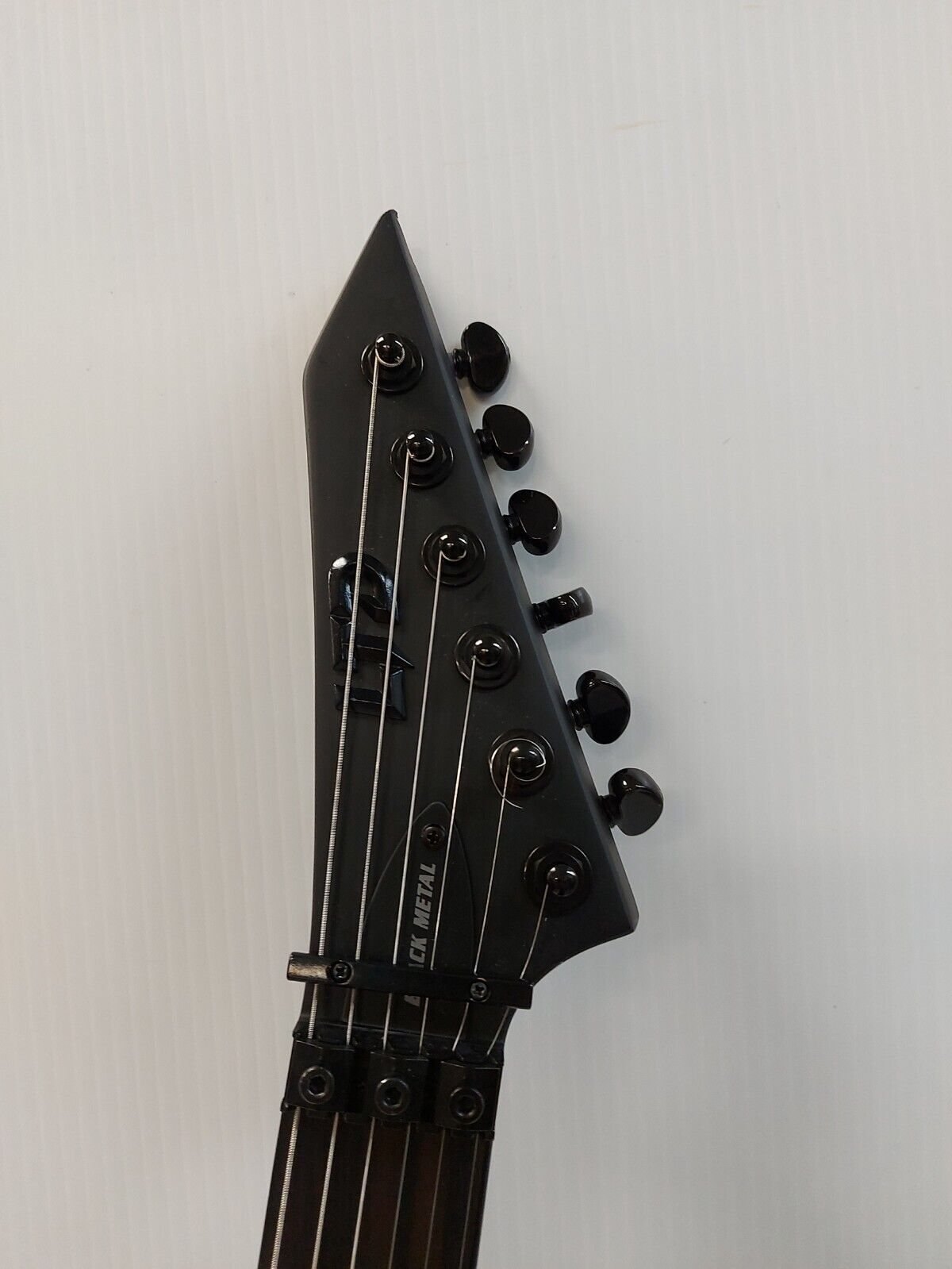 (N86115-1) LTD Arrow Black Metal Electric Guitar