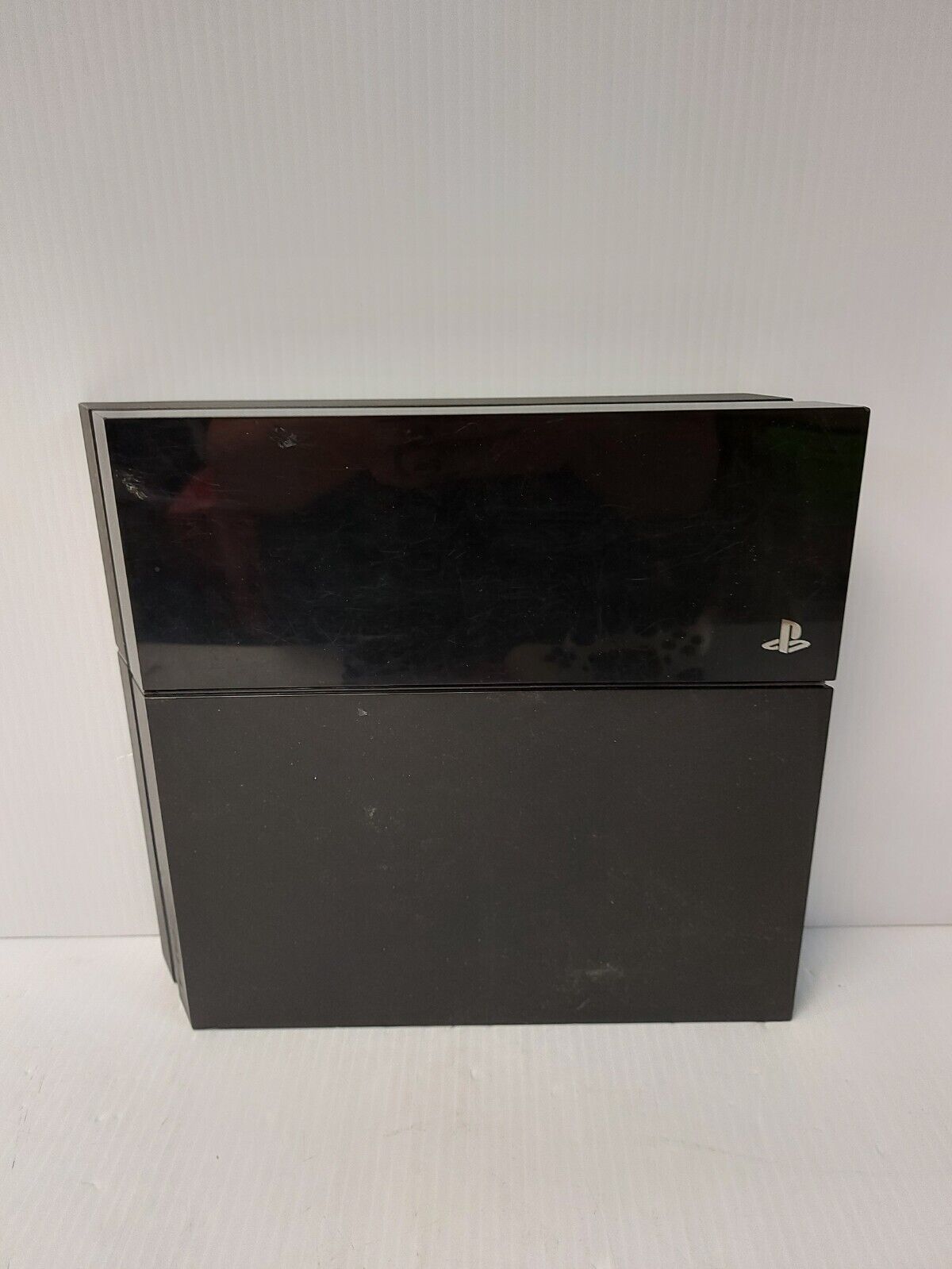 (N82925-3) Sony CUH-1115A PlayStation 4 Console 500GB