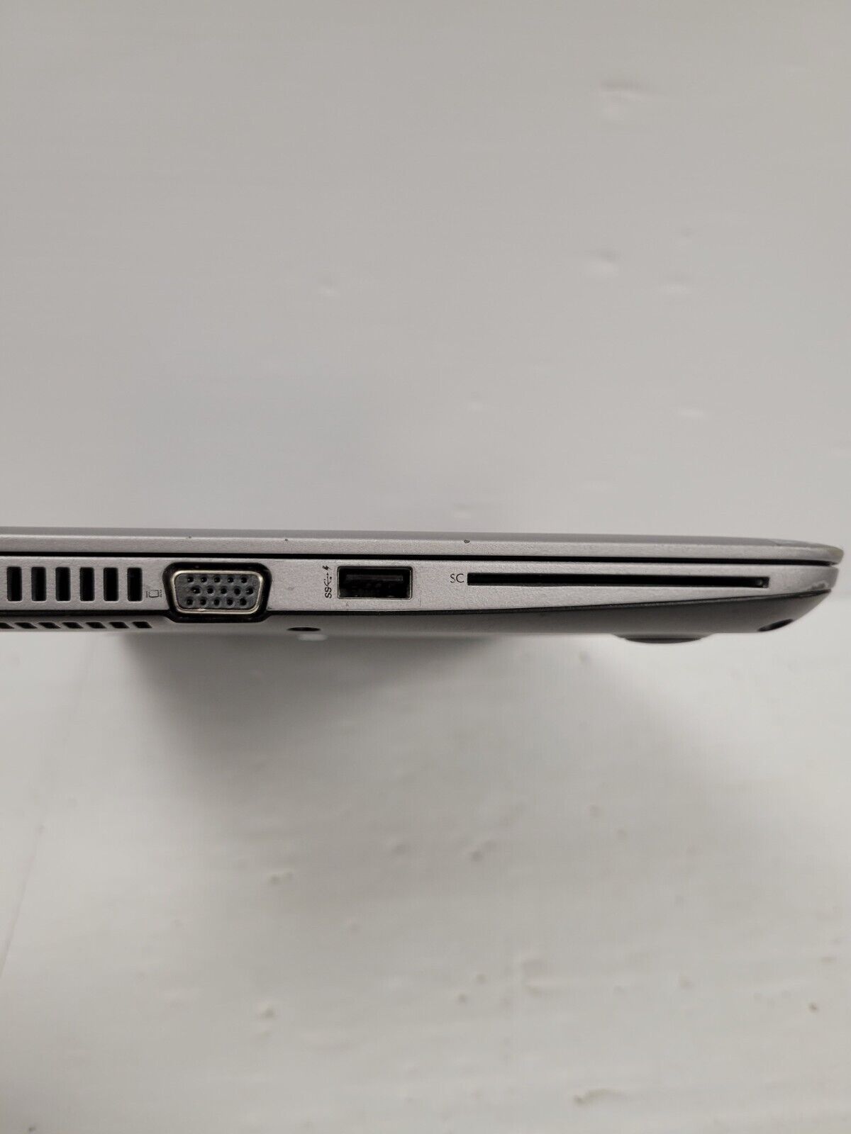 (60323-1) HP Elitebook 820G3 Laptop