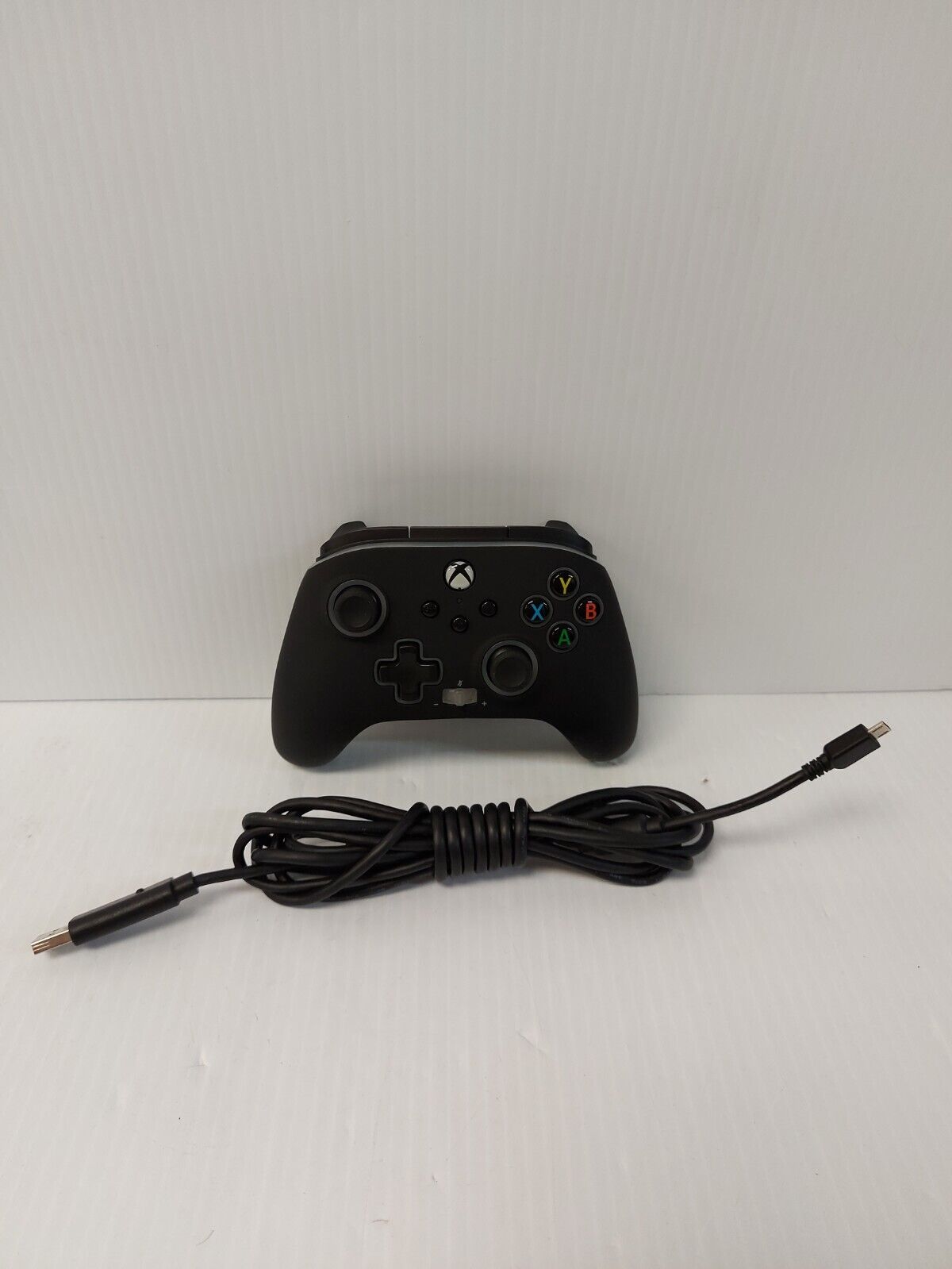 (N84055-2) Power A 1522360-01 Xbox One Controller