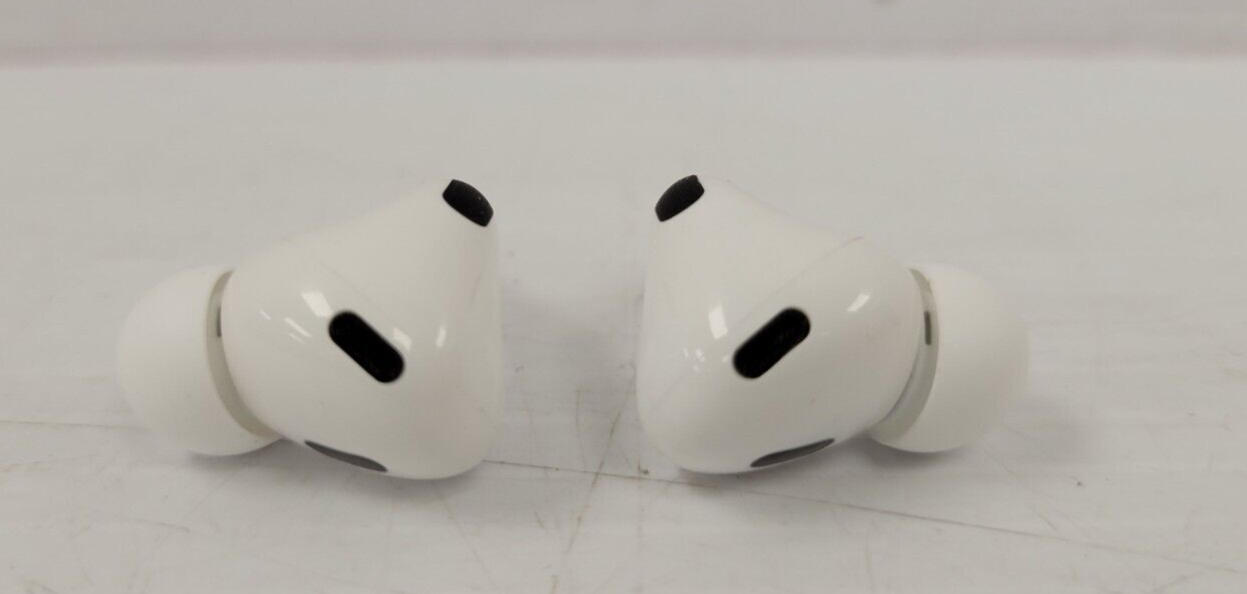 (61613-4) Apple A2968 Airpods