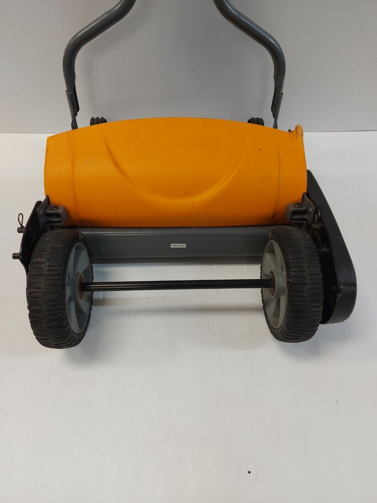 (N83477-1) Fisker 62016946 Hand Push Mower