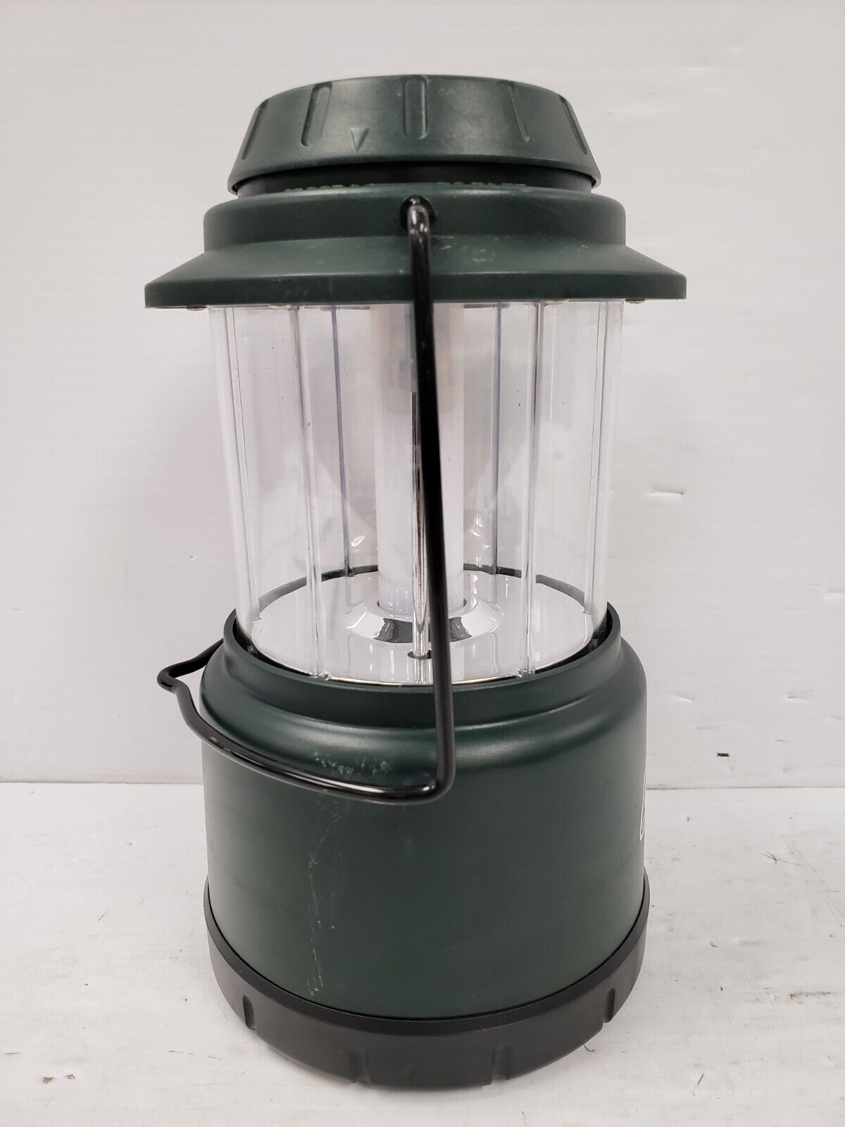 (66724-3) Coleman 5315 Series Camping Lantern