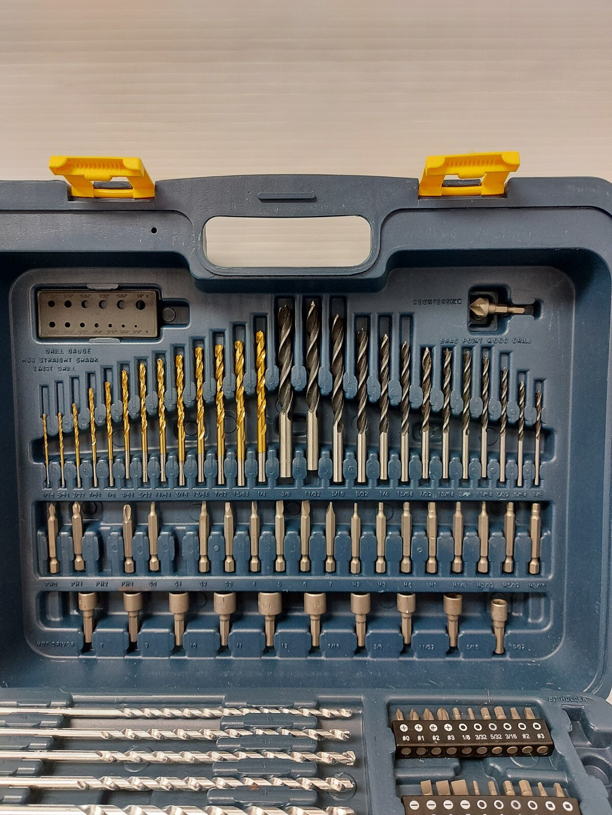 45058907