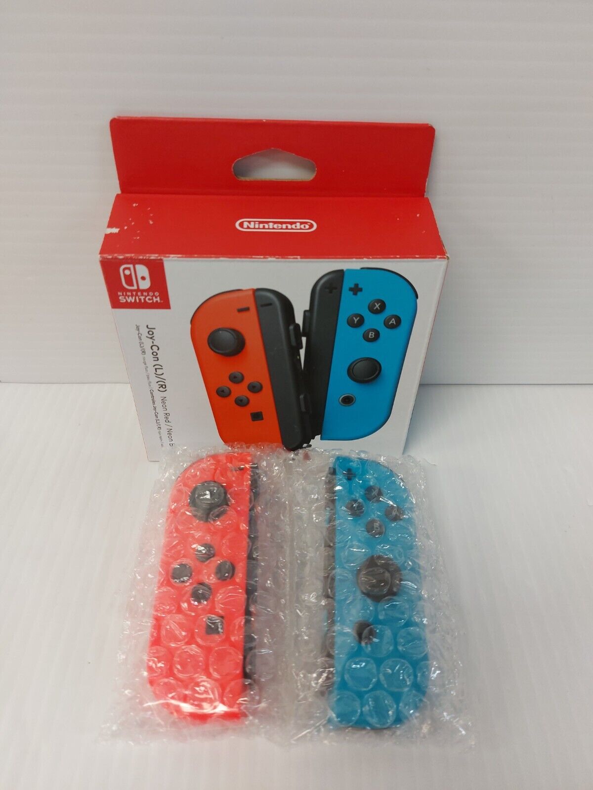 (N85337-2) Nintendo HAC-O16 Switch Controllers