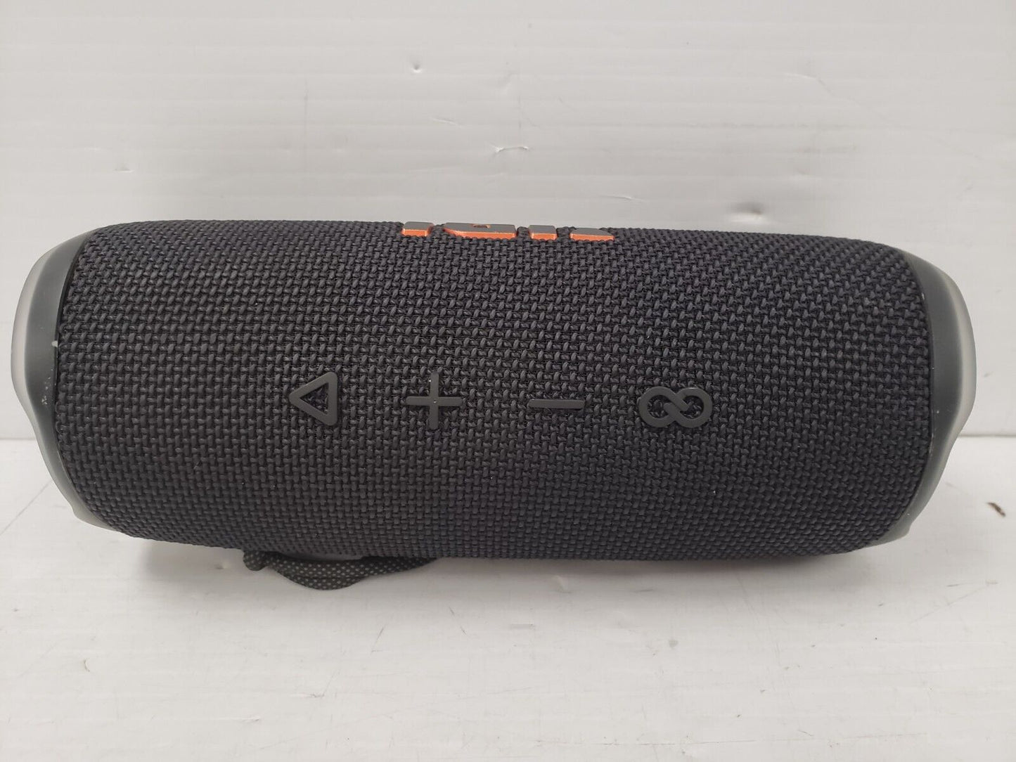 (68556-1) JBL Flip 6 Wireless Speaker