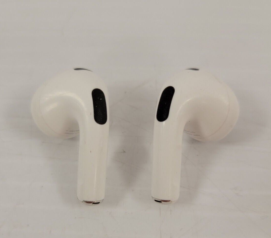 (60382-1) Apple A2566 Airpods