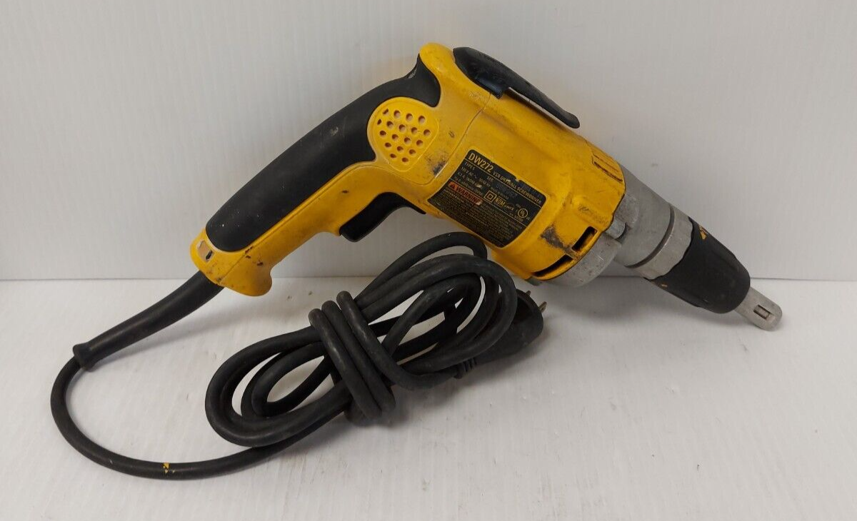 (NI-2695) DeWalt DW272 Drywall Drill