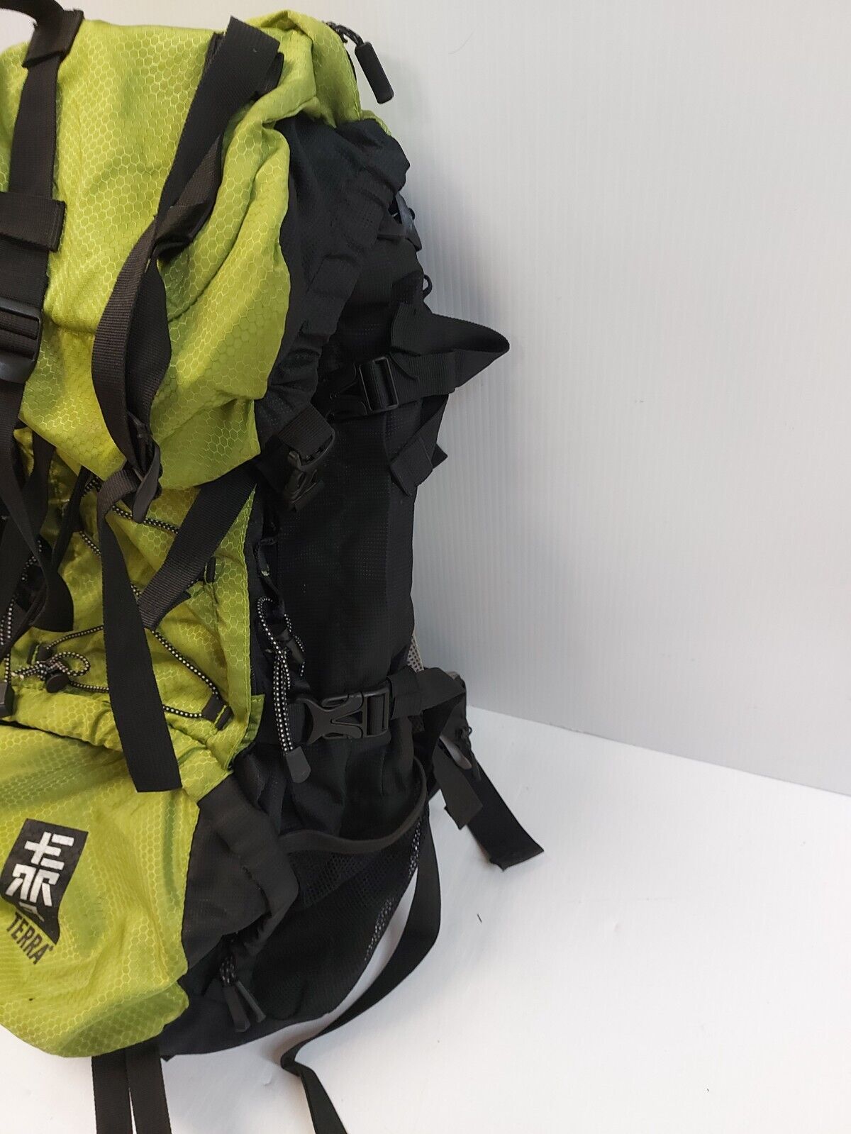 (N83587-1) Terra Peak 55 Camping Pack