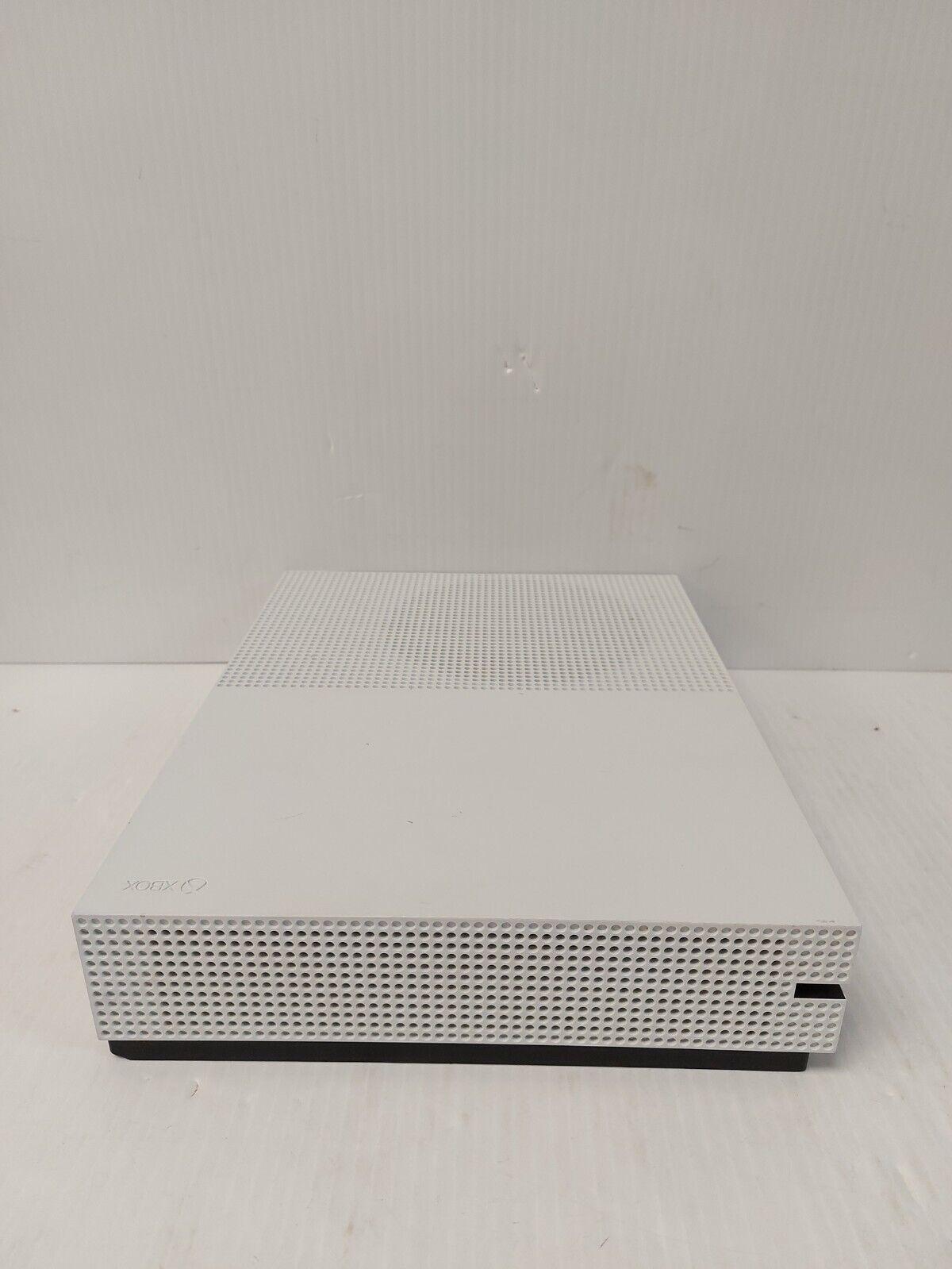 (N84689-1) Microsoft 1681 Xbox One S 1T