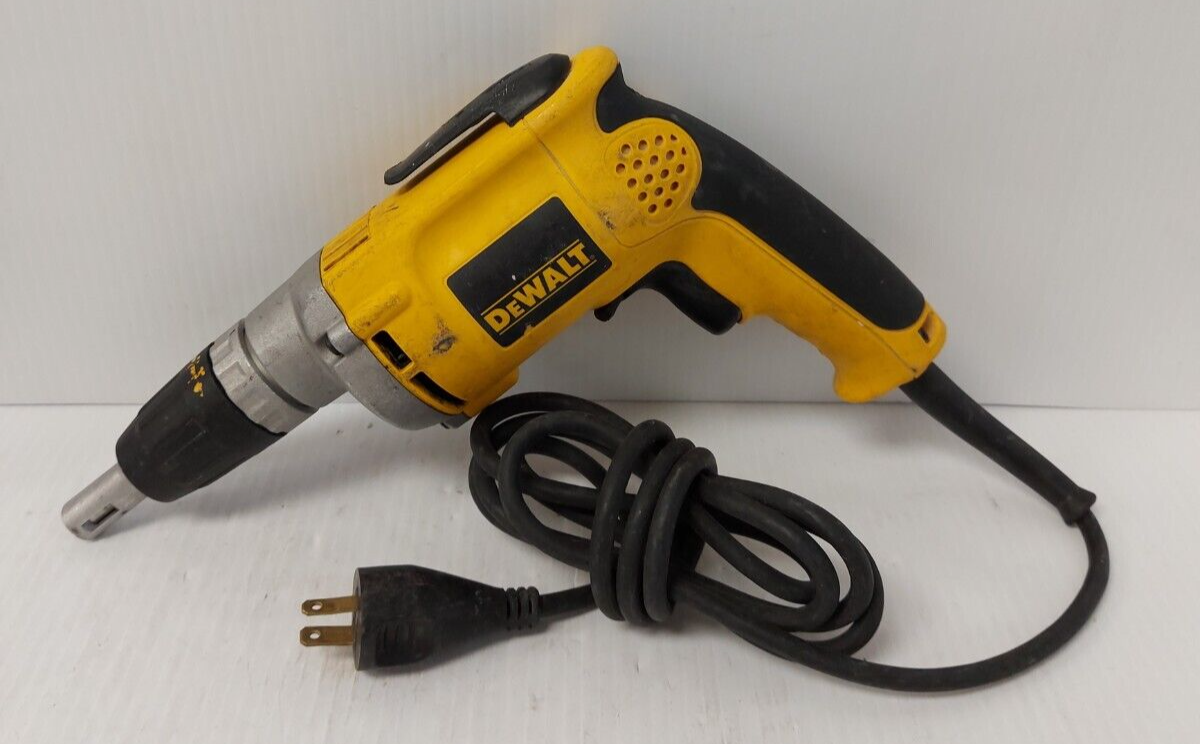 (NI-2695) DeWalt DW272 Drywall Drill