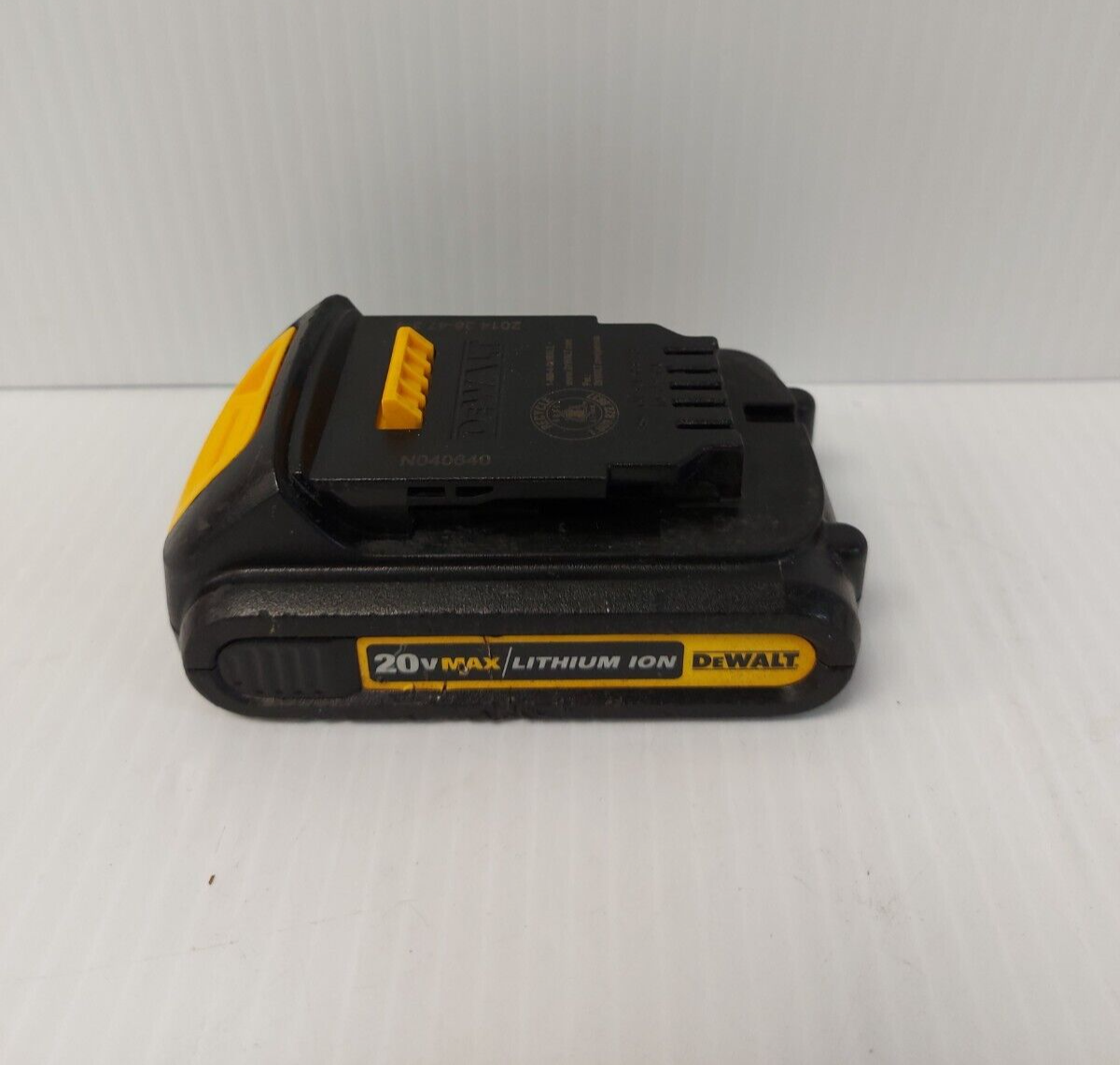 (NI-21023) DeWalt DCB207 Battery