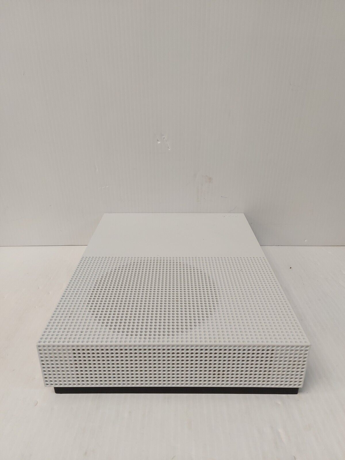 (N84689-1) Microsoft 1681 Xbox One S 1T