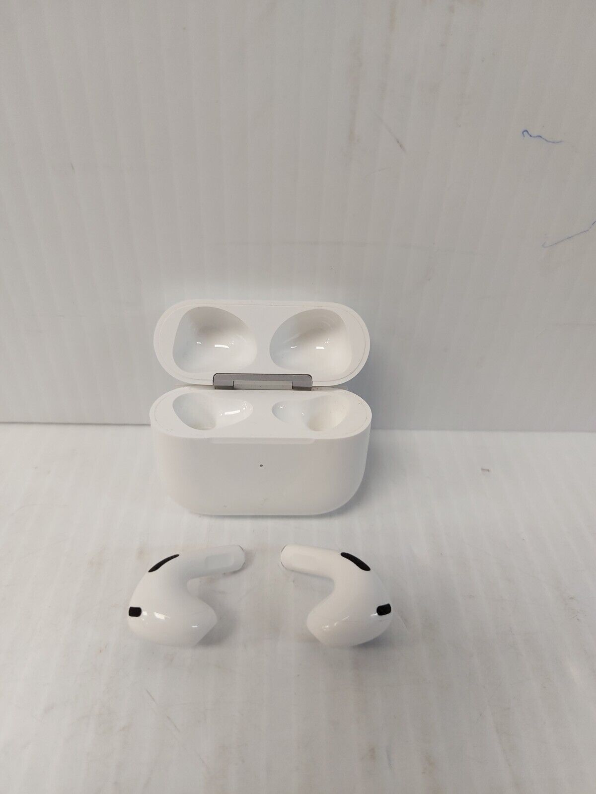 (N82187-1) Apple A5264 Earbuds