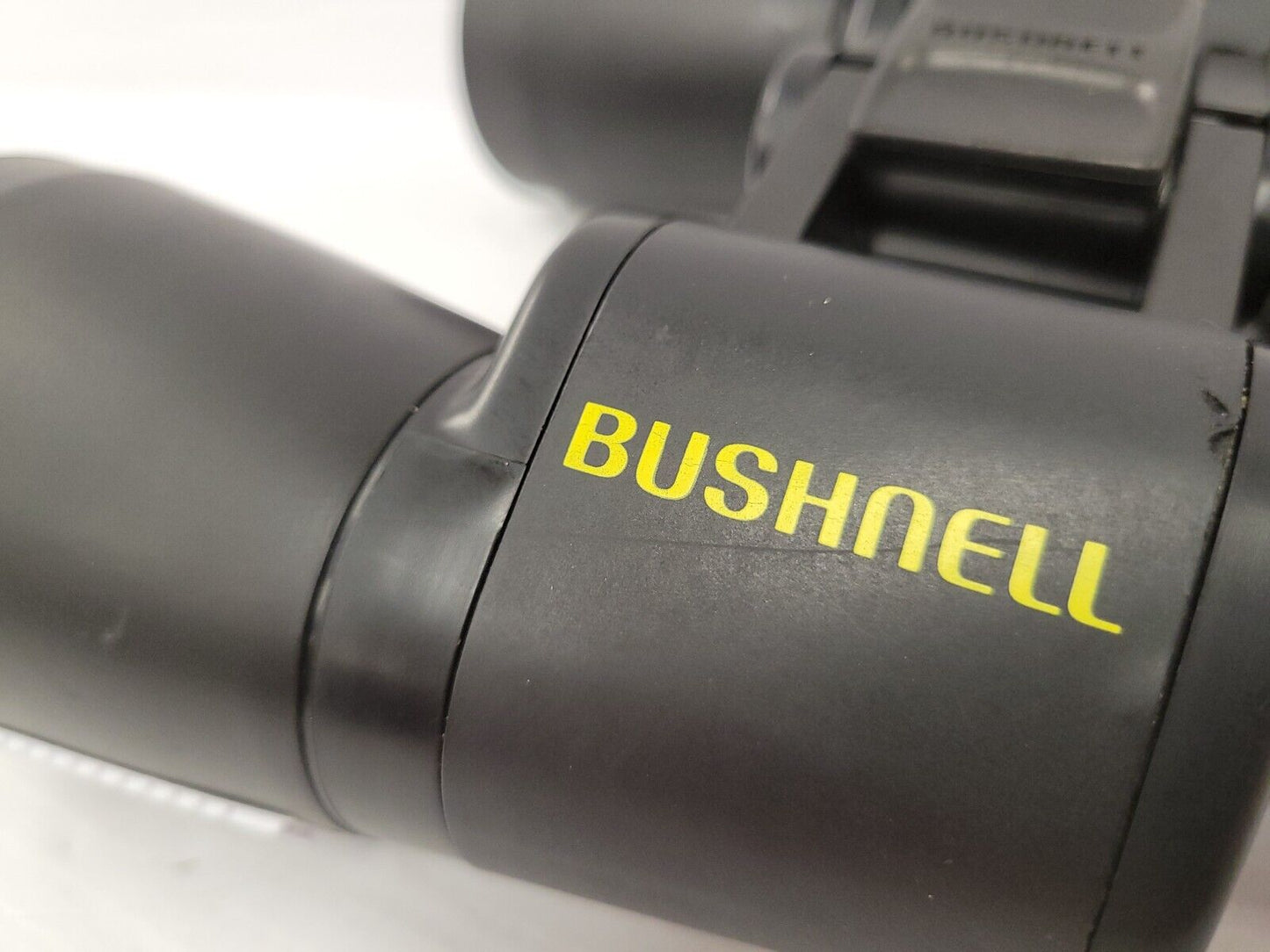 (61376-1) Bushnell 10x50 Binoculars