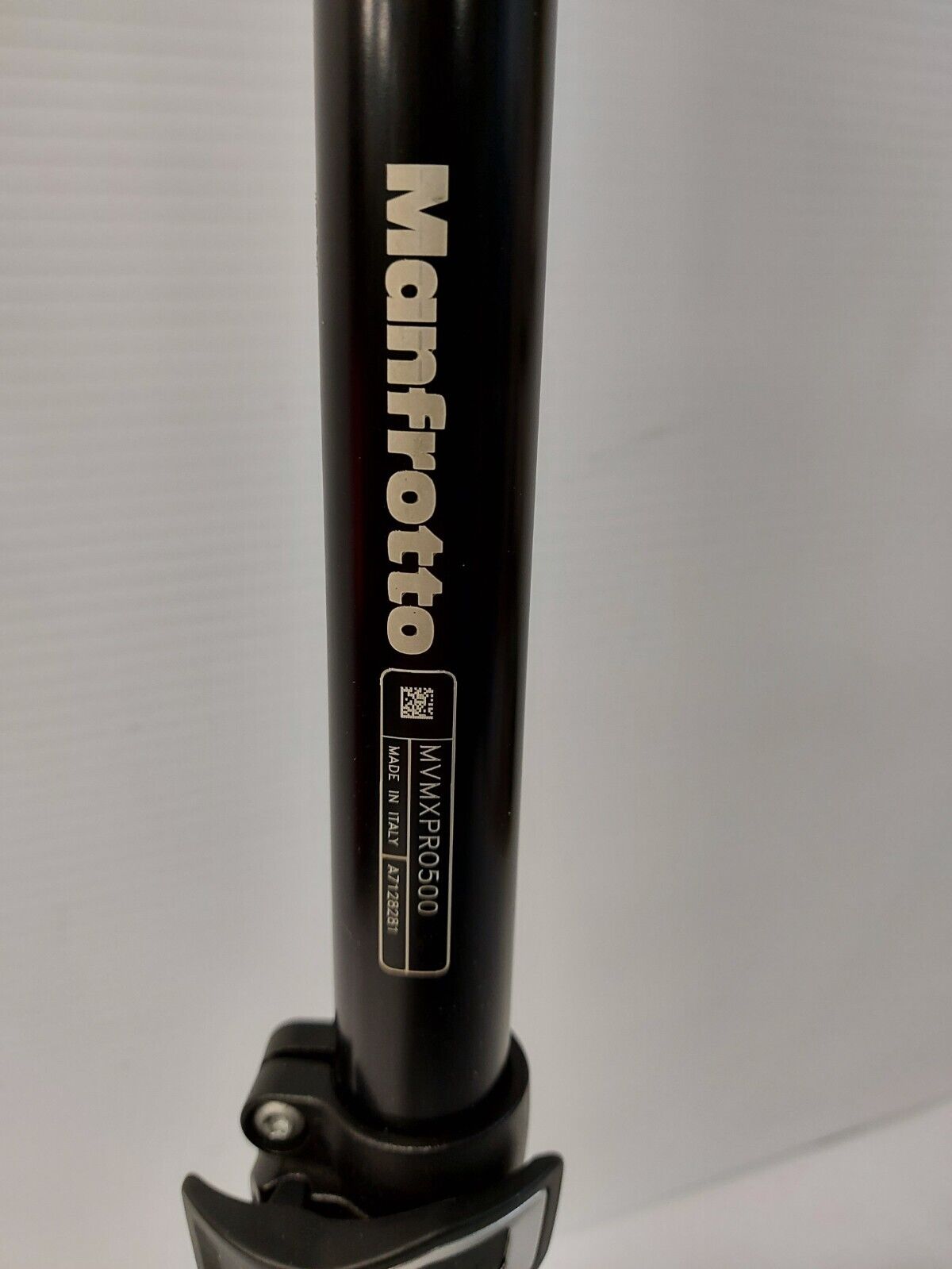 (N86216-1) Manfrotto MVMXPRO500 Tri-pod