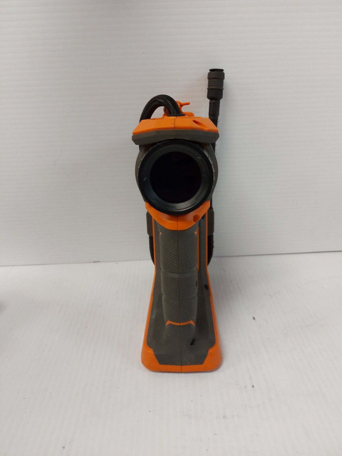 (N85963-1) Ridgid R87044 Tire Pump