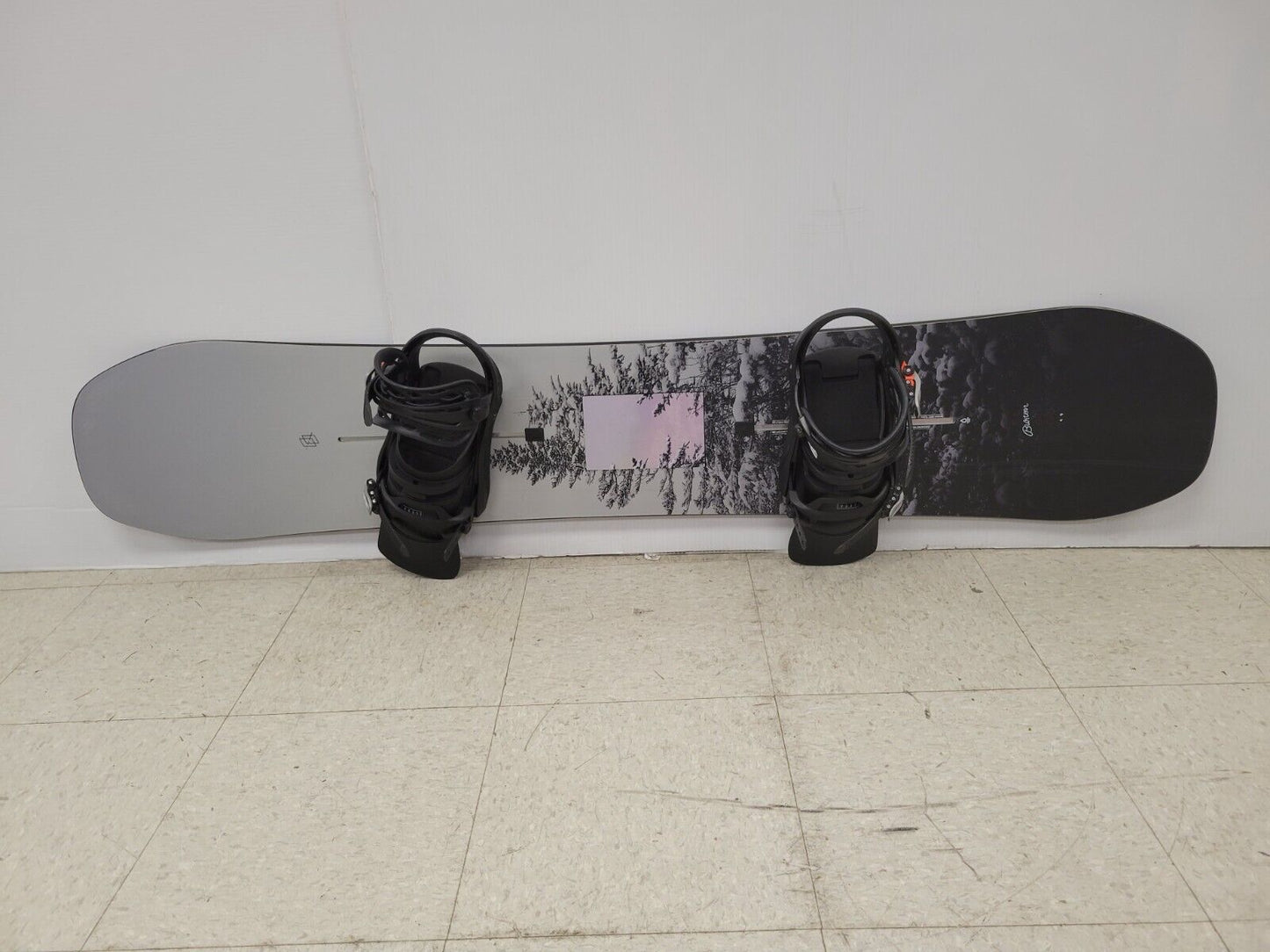 (67277-3) Burton Feel Good 49 Snowboard-147cm