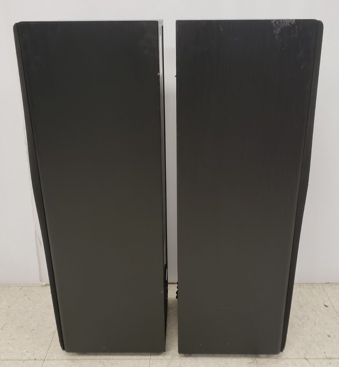 (I-34025) JBL E60 Northridge E Series Tower Speakers