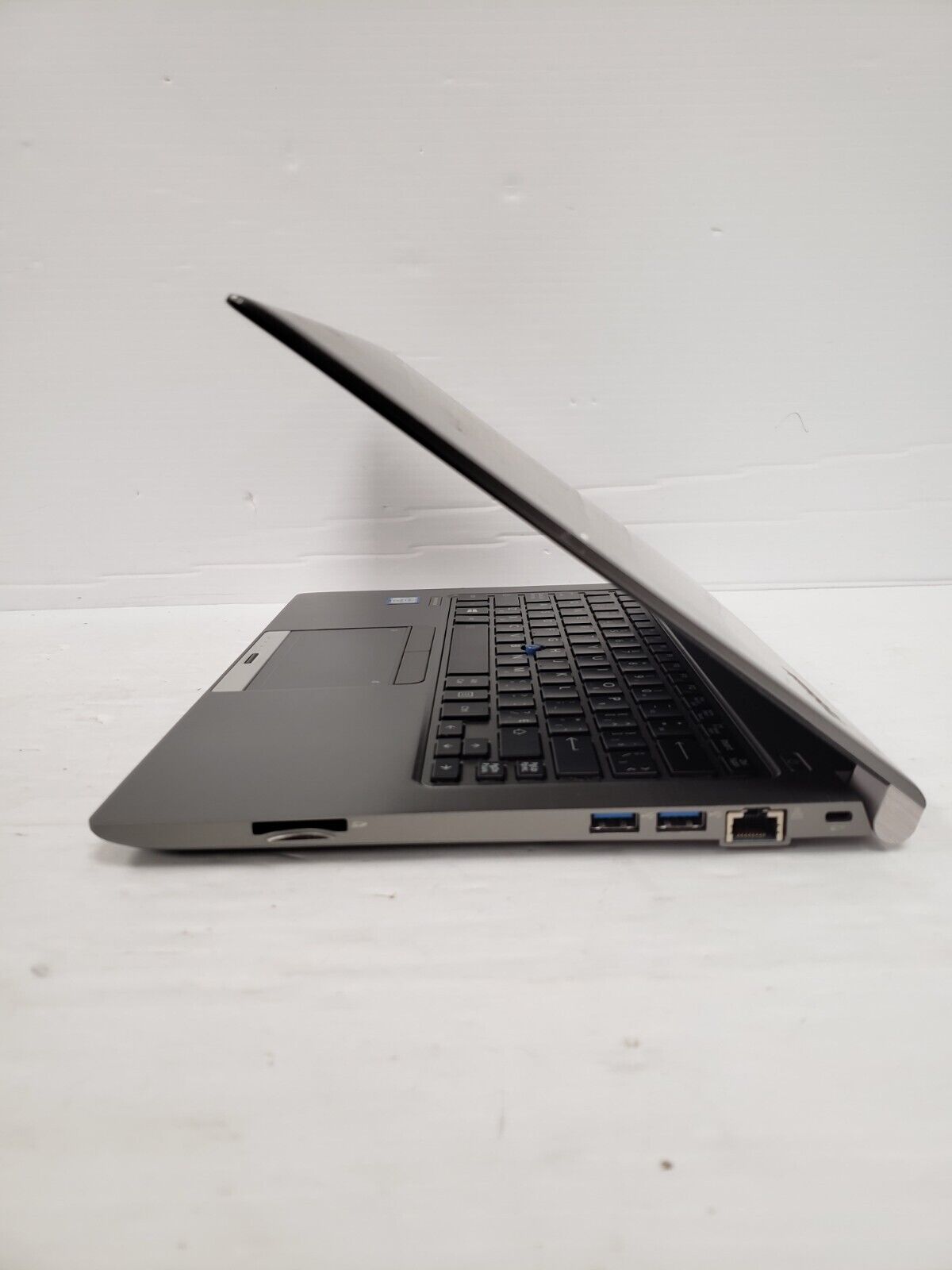 (60501-1) Toshiba Portage Z60-C Laptop