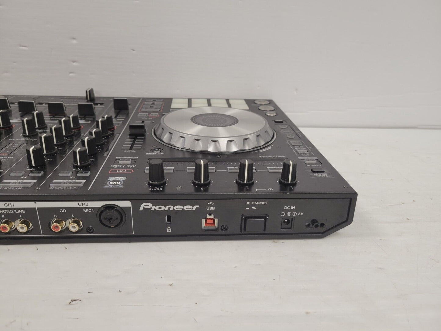 (61894-1) Pioneer DDJSX2 DJ Mixer