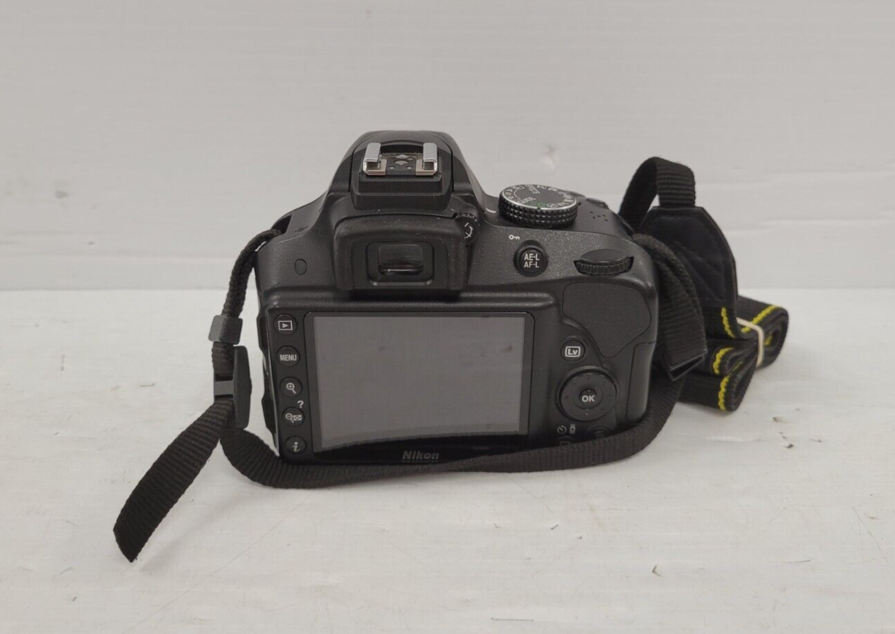 (I-36032) Nikon D3300 Digital Camera Body