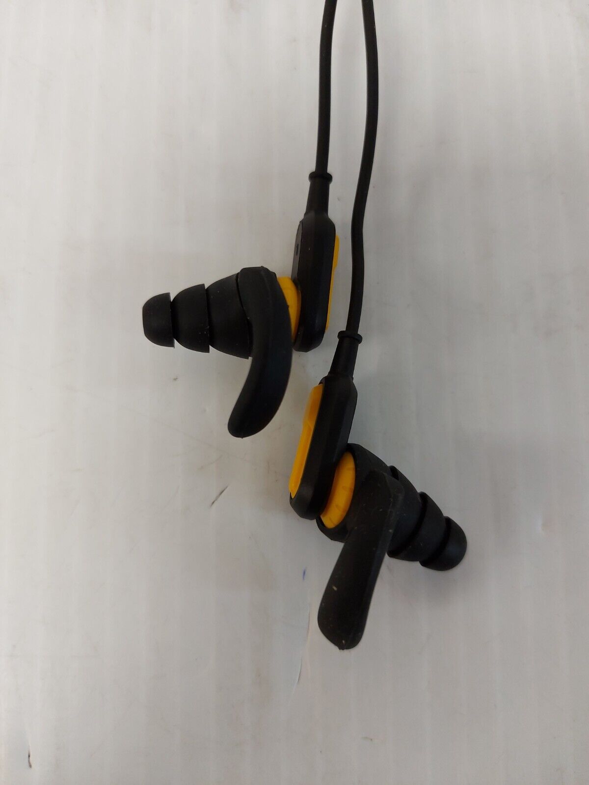 (N85186-1) DeWalt DXMA1902091 A Headphones