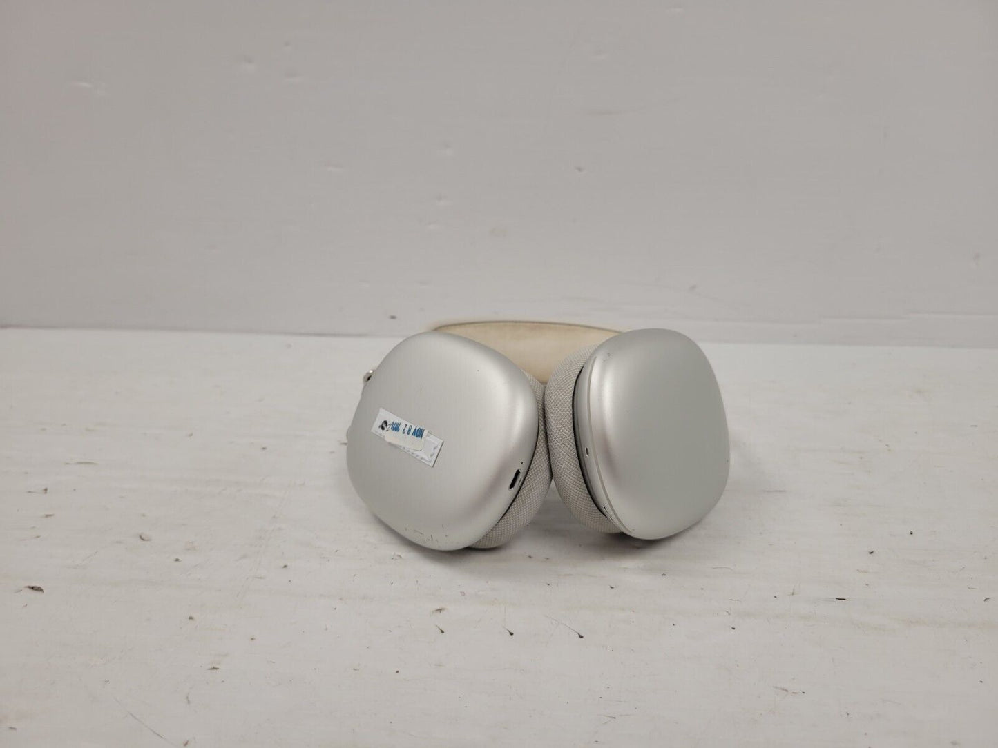 (68271-1) Apple A2095 Headphones