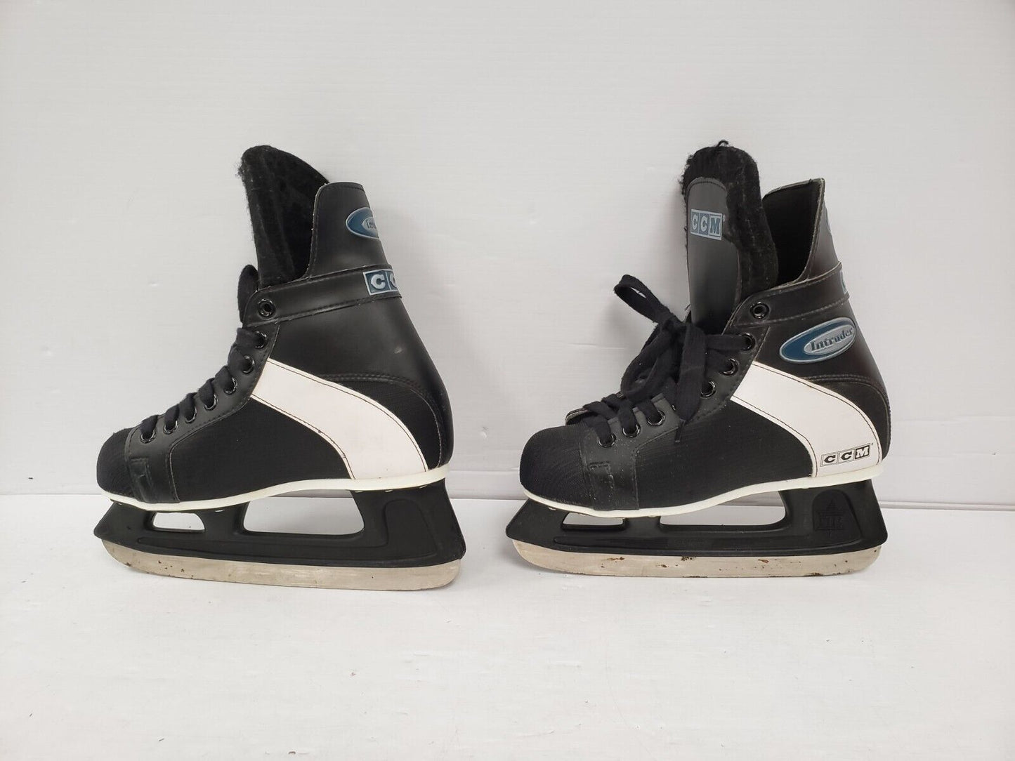 (56853-2) Patins de hockey CCM Intruder - Taille 6