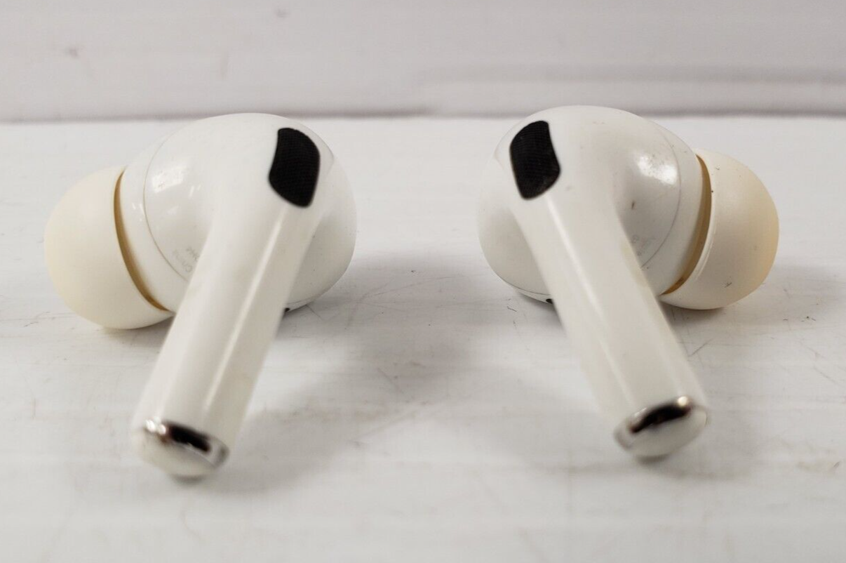 (59839-2) Apple A2190 Airpods